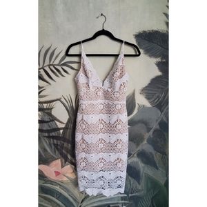 NWOT Strappy Lulu's strappy lace midi bodycon